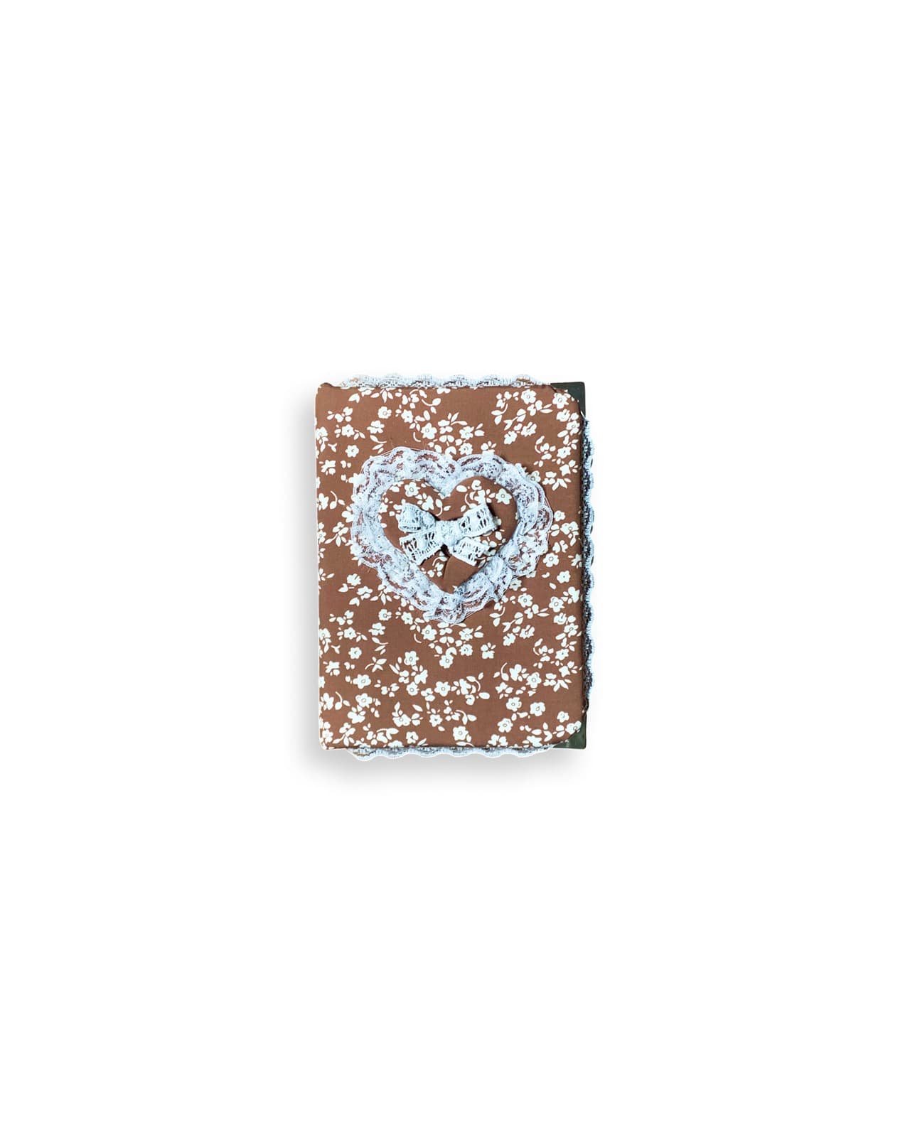 SOFT HEART — блокнот ручної роботи, дрібні квіти з мереживним серцем, фото 1